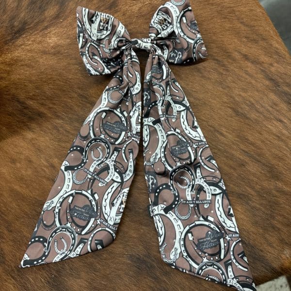 Western Prep Bow - Lucky