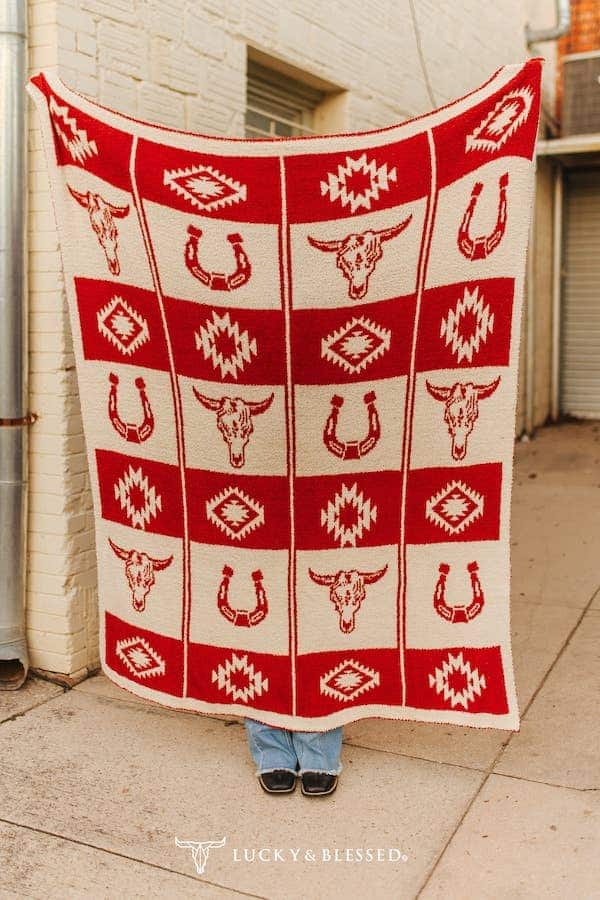 Red Cream Western Aztec Knitted Polyester Microfiber Blanket
