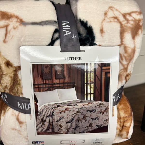 Mia Blanket Luther