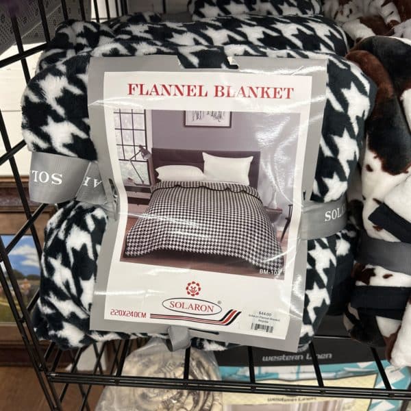 Solaron Flannel Blanket
